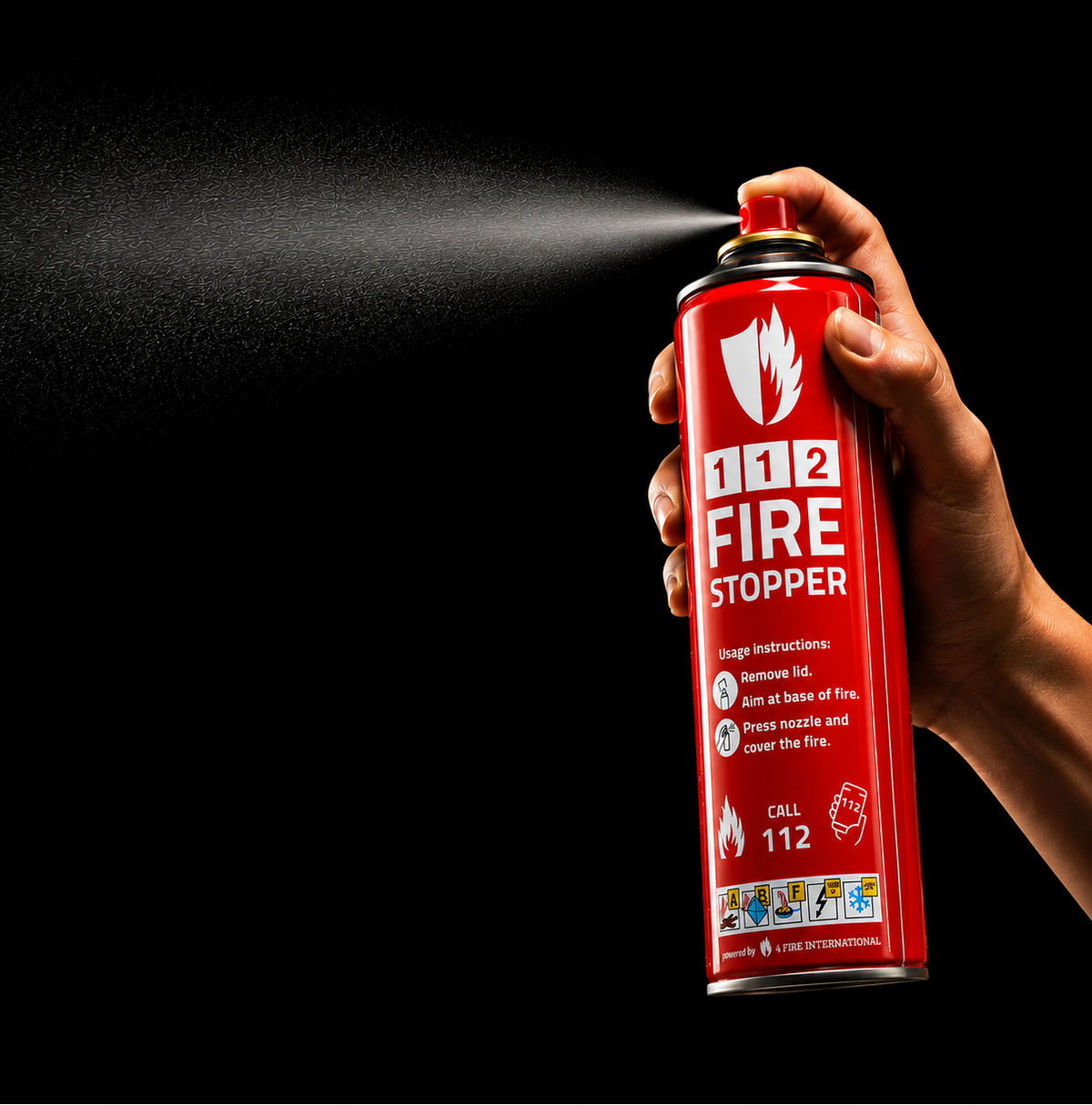 112 Slökkvitæki frá 4 Fire að slökkva eld með öflugum úða